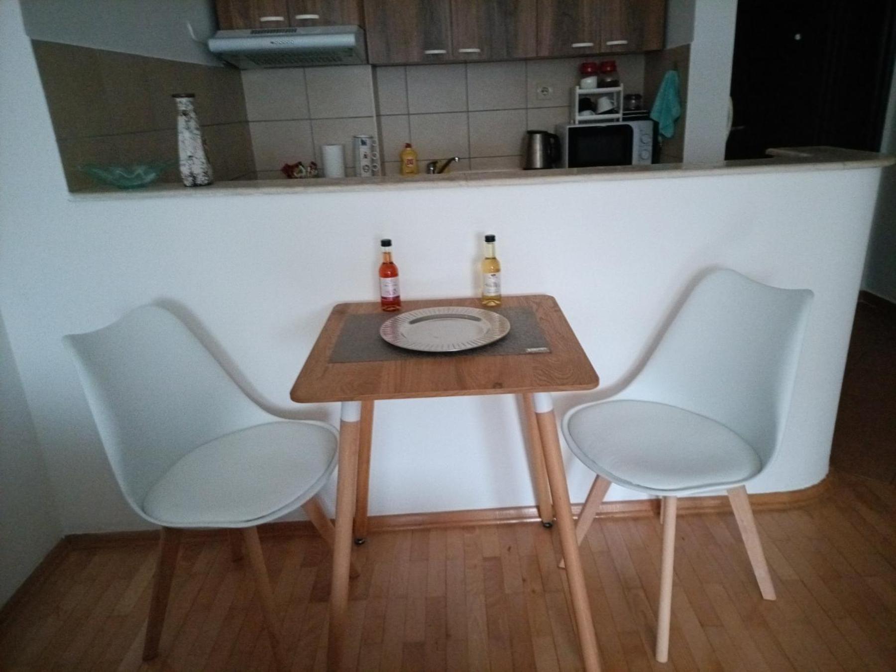 Centar Apartment Aleks Skopje Zimmer foto